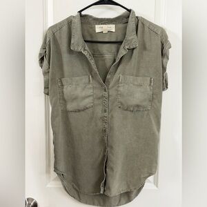Cloth & Stone Sage Green Shirt